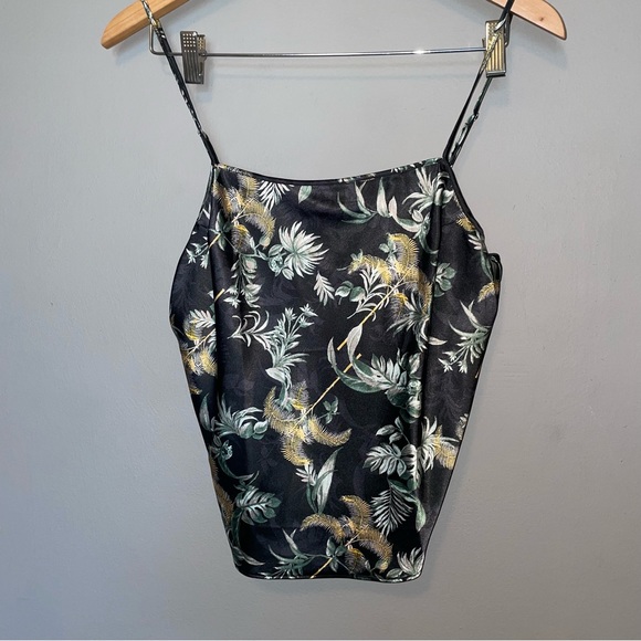 Victoria's Secret Other - Set of 4 Victoria’s Secret Slip Tops